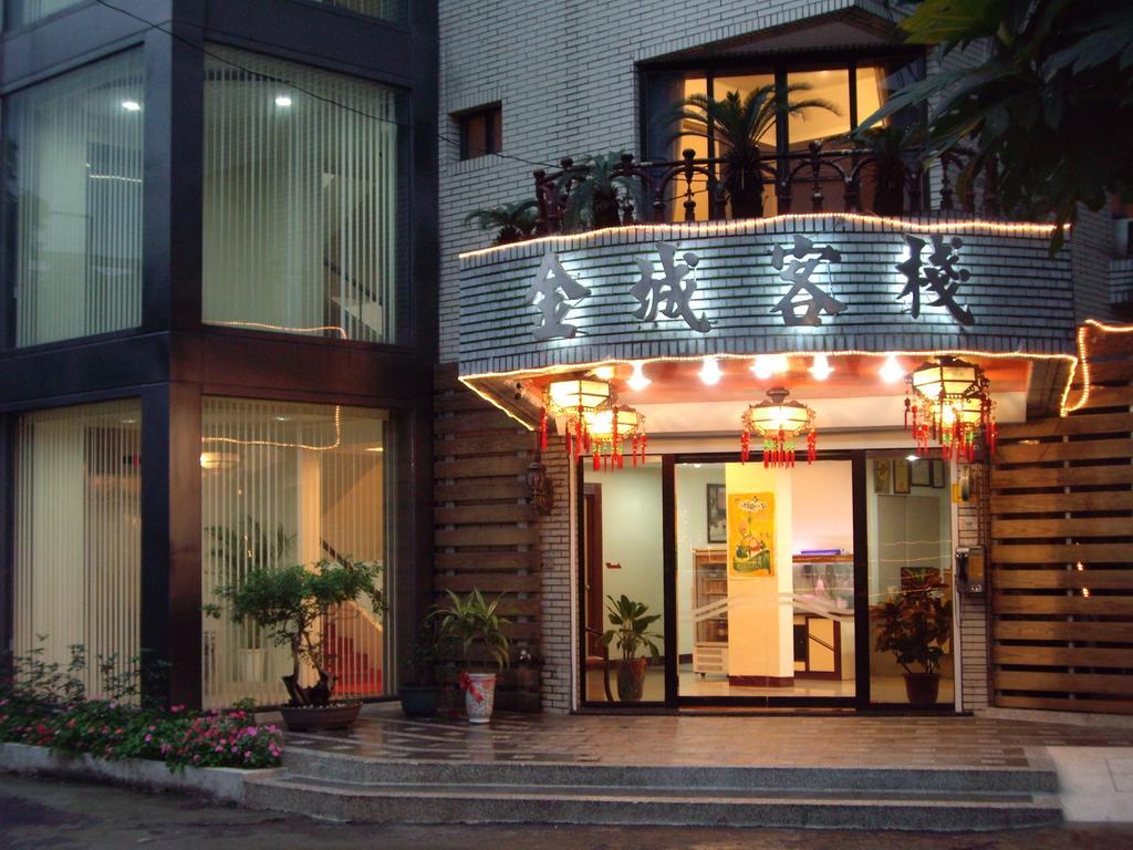 King Town Hotel Luodong Extérieur photo